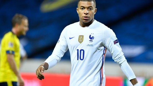PSG estalla contra la Federación Francesa de Fútbol por el contagio de Mbappé: "Es una falta de respeto"