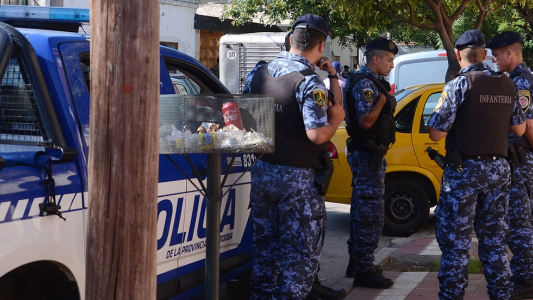 Acuerdos salariales con la policía de 9 provincias y movilizaciones en otras 5