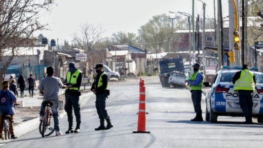 Neuquén: multas de 20 mil pesos para quienes no usen tapabocas