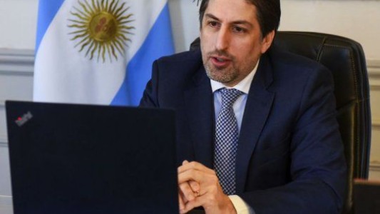 "Los docentes crearon nuevas formas para que el aislamiento no impida estar cerca", dijo Trotta