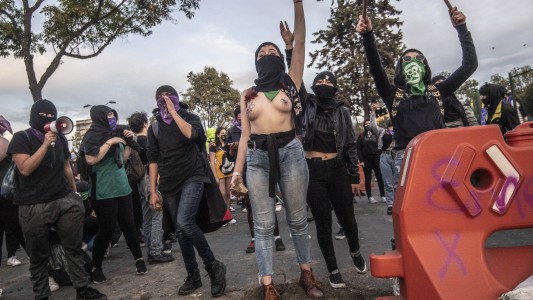 Al menos 13 muertos en Colombia en medio de protestas por abuso policial