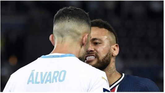 Solidaridad con Neymar en Brasil tras sus denuncias de racismo