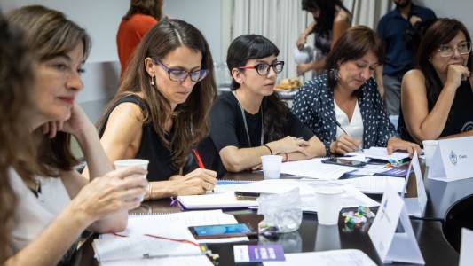 Solo tres de cada cien grandes empresas tienen a una mujer como propietaria, según el BID