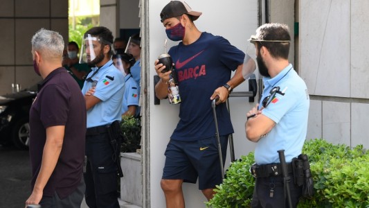 Acusan a Luis Suárez de hacer trampa en el examen de italiano para obtener el pasaporte