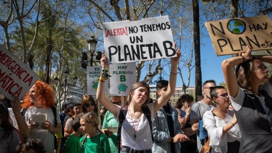 Organizaciones ambientalistas convocan a una movilización mundial contra la crisis climática