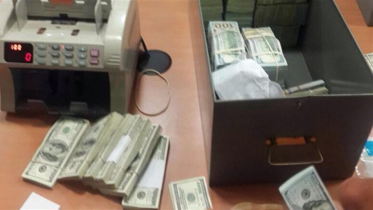Arbolitos: Secuestran más de 4,5 millones de dólares y 1,7 millones de pesos en causa por lavado de dinero
