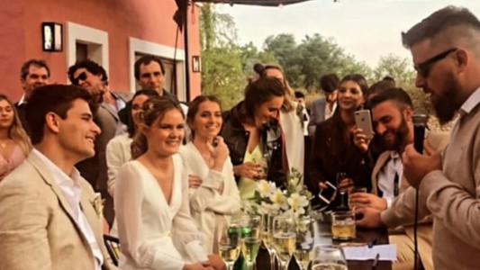 Viral: se casaron, hicieron fiesta con invitados y subieron todo a sus redes