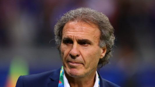 Oscar Ruggeri dio positivo en coronavirus