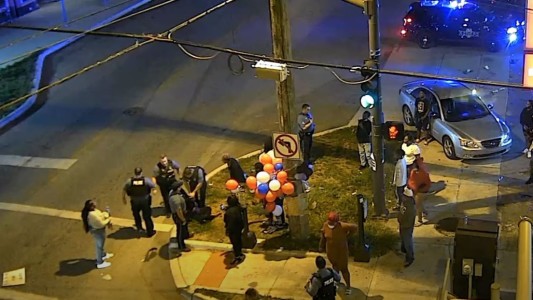 Video: un policía de Estados Unidos se arrodilla sobre una mujer negra embarazada