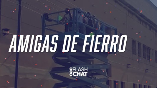 Amigas de fierro: usaron una grúa para visitar a su amiga con cáncer #FlashChat