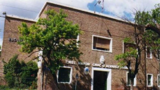 Marcha de antorchas en defensa de la cooperadora de la escuela Álvarez Thomas