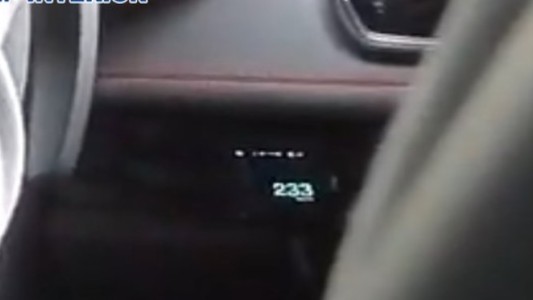 Detuvieron a un youtuber por manejar un Lamborghini a 233 kilómetros por hora