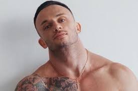 El influencer ucraniano que murió de coronavirus tras negar su existencia