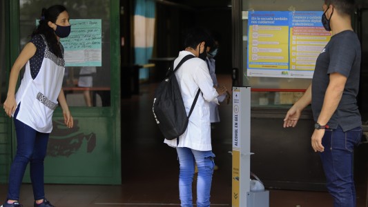 Alumnos de séptimo grado de 40 escuelas porteñas volvieron a las aulas