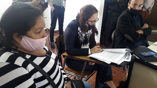 Misiones: condenaron a 20 años de prisión a una mujer por "no evitar" el abuso de sus hijas
