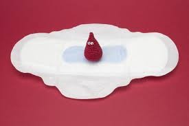 Lanzan el programa "Menstruar": repartirán gratis toallitas femeninas y tampones
