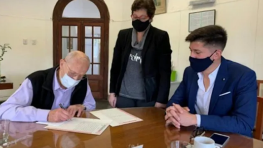 Un hombre de 88 años donó en vida su casa y su auto al hospital de su pueblo