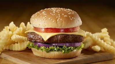 Inédita solidaridad entre cadenas de hamburgueserías: Burger King pide a sus seguidores que compren en McDonald's