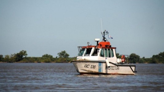 Hallaron el cadáver de un hombre flotando en el río Paraná e investigan la causa de la muerte