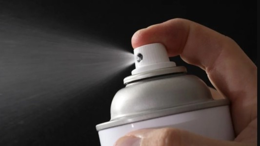 ANMAT prohibió un desinfectante que asegura que elimina el coronavirus