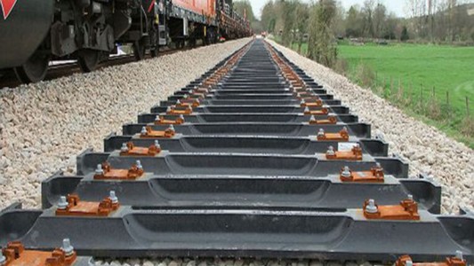 Impulsan la fabricación de durmientes sintéticos a partir de residuos plásticos