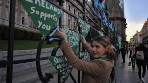 En los últimos 25 años, casi 50 países legalizaron al derecho al aborto