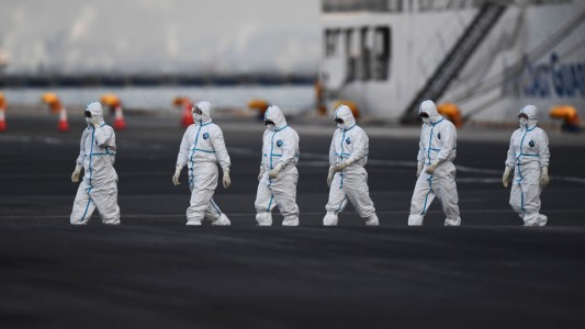 Informe de ONU alerta el uso del coronavirus como "improvisada arma biológica"