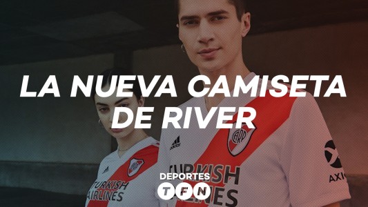 River presentó su nueva camiseta: "La banda eterna"
