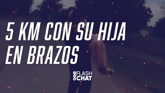 Caminó 5 kilómetros con su hija en brazos porque le prohibieron ingresar en auto a la provincia #FlashChat