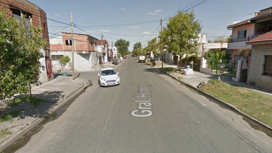 Femicidio en Lomas de Zamora: asesinaron a martillazos a una mujer y buscan a la pareja