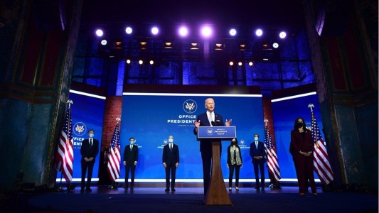 Biden: "Estados Unidos está listo para liderar el mundo"