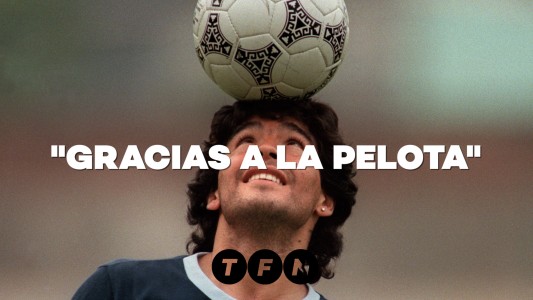 Los jueguitos de Diego Maradona: una historia de amor a la pelota