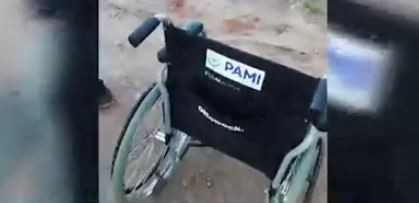 Fueron a buscar a su mamá a un geriátrico y le encontraron cucarachas en el cuerpo