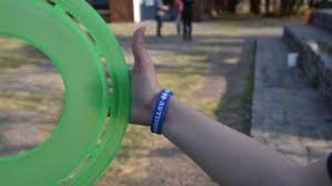 Autismo: psicólogos cuestionan el uso de la cinta azul