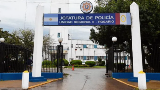 Ex policía deberá devolver propiedades y vehículos comprados por enriquecimiento ilícito