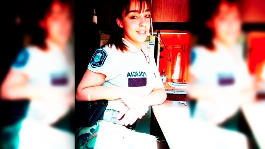 Bragado: murió la policía que se disparó en la cabeza luego de que se viralizara un video íntimo