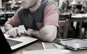 Google dará charla virtual a estudiantes de último año para ayudarlos a descubrir su vocación