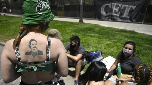 Debate por el aborto: postales afuera del Congreso