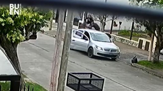 Video: le robaron y le dispararon a un transeúnte en Don Bosco