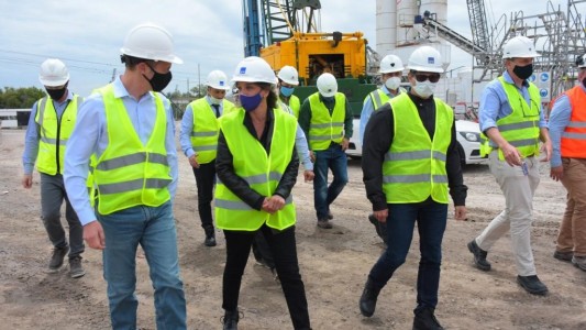 Malena Galmarini recorrió junto al director del Banco Mundial la mega obra del Riachuelo