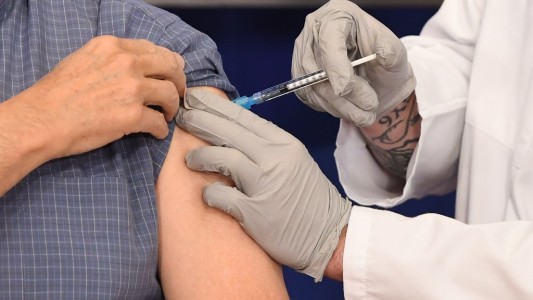 Anuncio de Trump: "La vacuna de Moderna aprobada de forma aplastante"