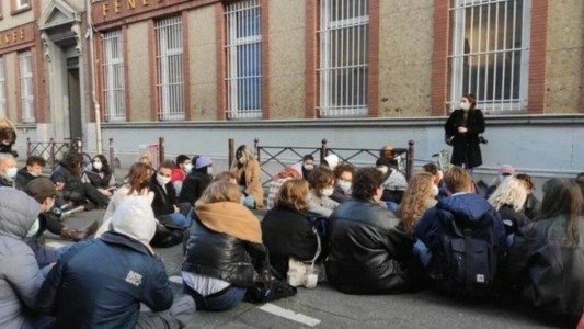 Una joven trans se suicidó luego que la expulsen del colegio por usar pollera