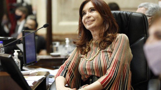 Cristina: "Con las vacunas se abre una esperanza, pero tenemos que seguir cuidándonos"