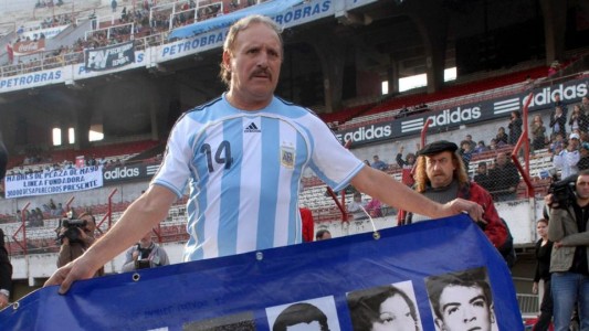 Leopoldo Jacinto Luque fue internado en terapia intensiva por coronavirus