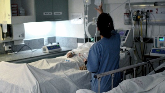 Coronavirus: los 15 distritos bonaerenses que bajan de fase por aumento de casos