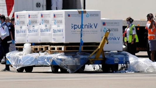 Anunciaron un segundo envío de vacunas Sputnik V a 30 ciudades del país