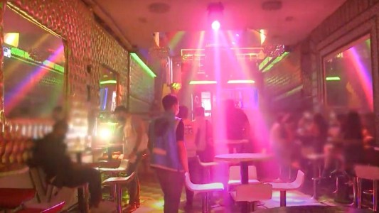 Clausuraron un bar sin habilitación donde se desarrollaba una fiesta en Monserrat