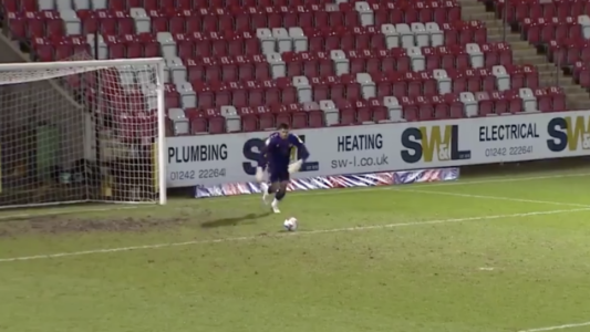 Video: récord Guinness para un arquero por el gol desde mayor distancia