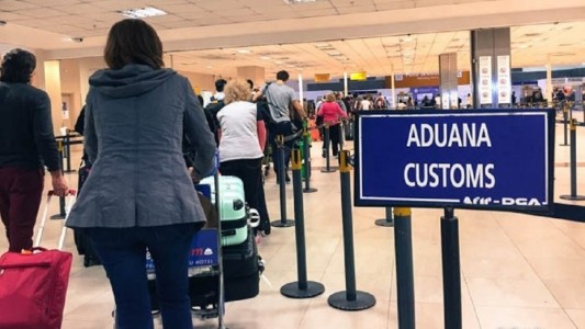 Subasta de lujo: la AFIP remata plumas, maletines y un reloj de alta gama