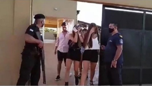 El joven que se enteró que su novia era infiel por el video de una fiesta clandestina